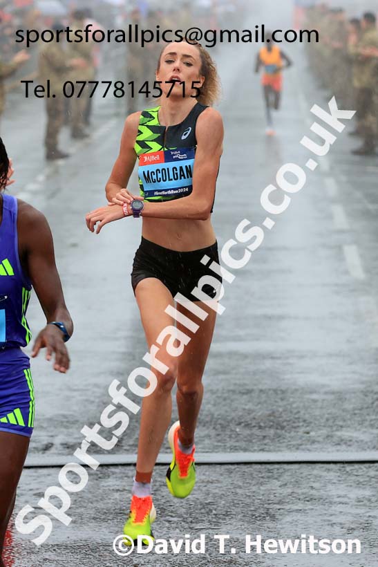 Women, 2024 AJ Bell Great North Run.  Photo: David T. Hewitson/Sports for All Pics